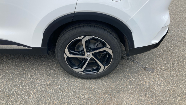 MG HS 1.5 T-GDI Trophy 5dr DCT Petrol Hatchback